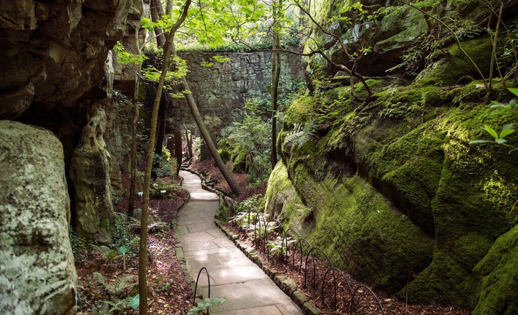Exploring the Enchanted Trail at Rock City, one of the best kid-friendly hiking trails with views on Lookout Mountain.